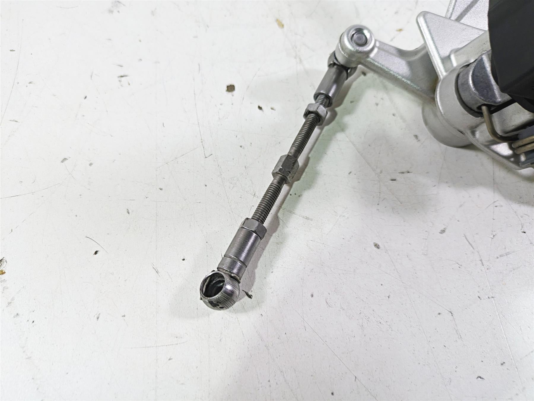 2014 BMW R1200 RT RTW K52 Front Left Footpeg & Shifter 46718535641 46718560383 {{ shop.shopifyCountryName }} - Mototech271