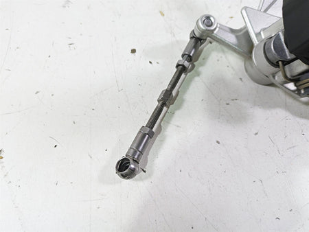 2014 BMW R1200 RT RTW K52 Front Left Footpeg & Shifter 46718535641 46718560383 {{ shop.shopifyCountryName }} - Mototech271
