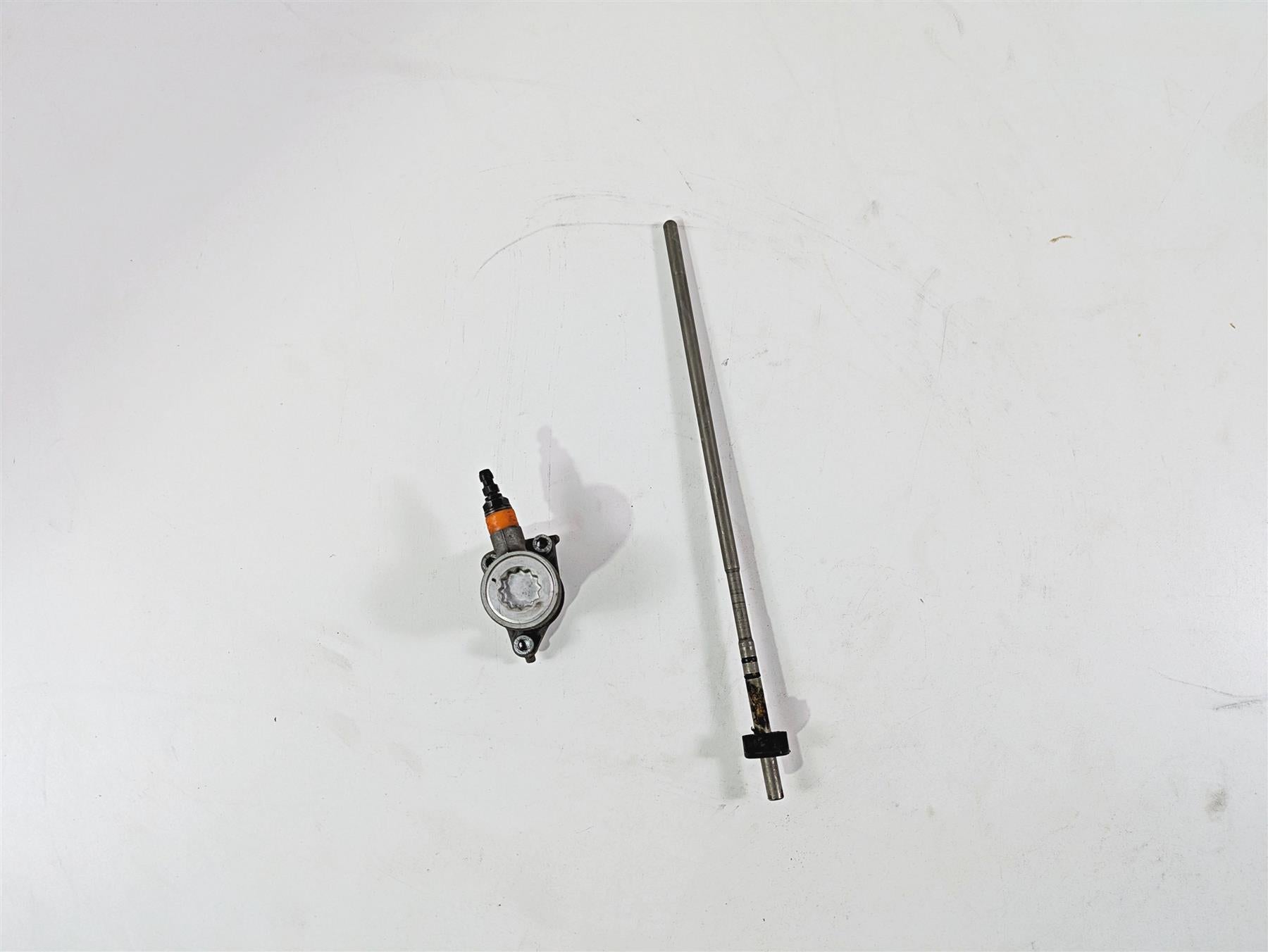2012 Ducati Streetfighter 848 Clutch Slave Cylinder & Push Rod Set 19540031C {{ shop.shopifyCountryName }} - Mototech271