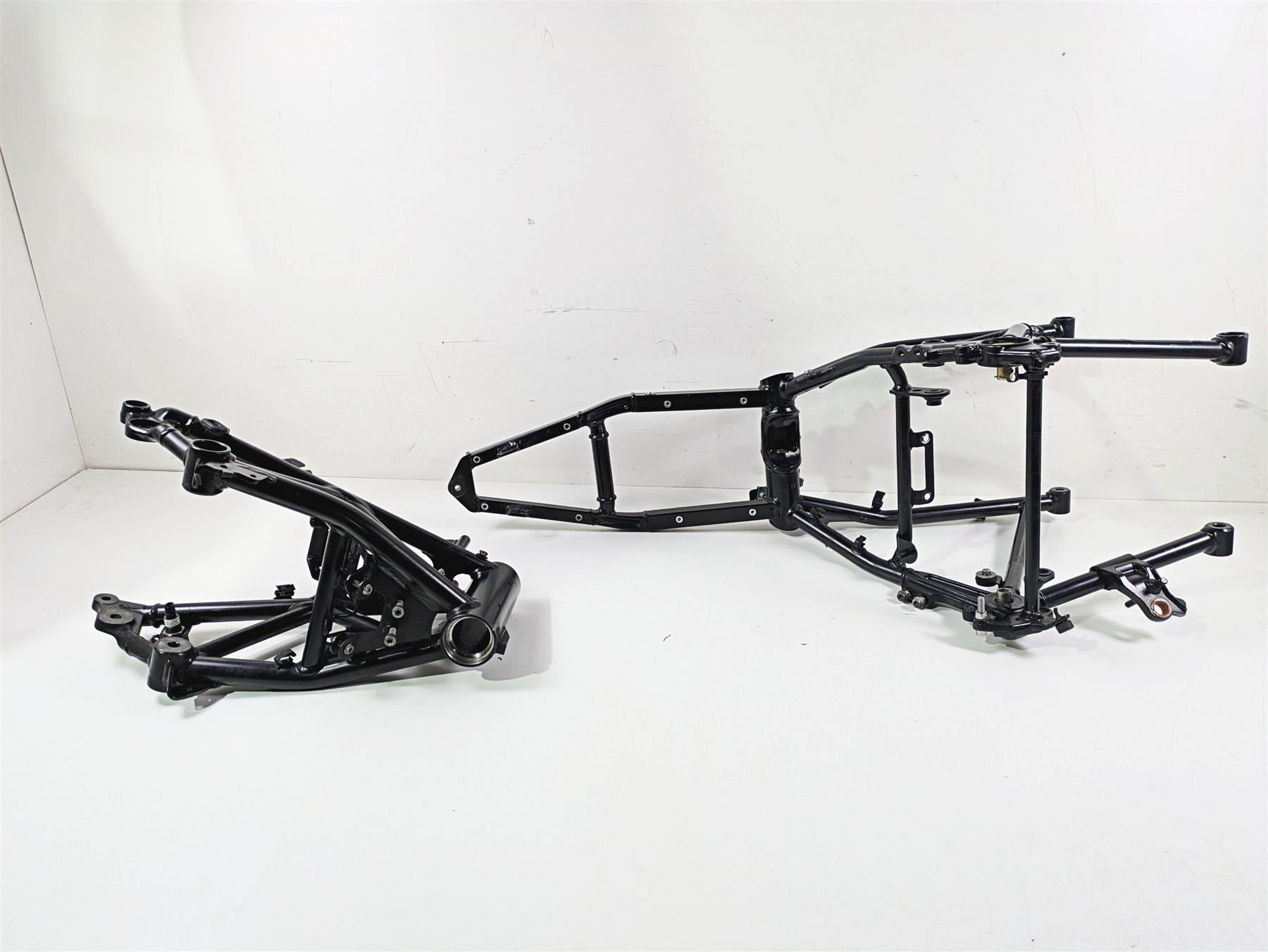 2022 BMW RnineT Pure K22 Straight Front Rear Frame Set With Clear Texas Title 46511541947 {{ shop.shopifyCountryName }} - Mototech271