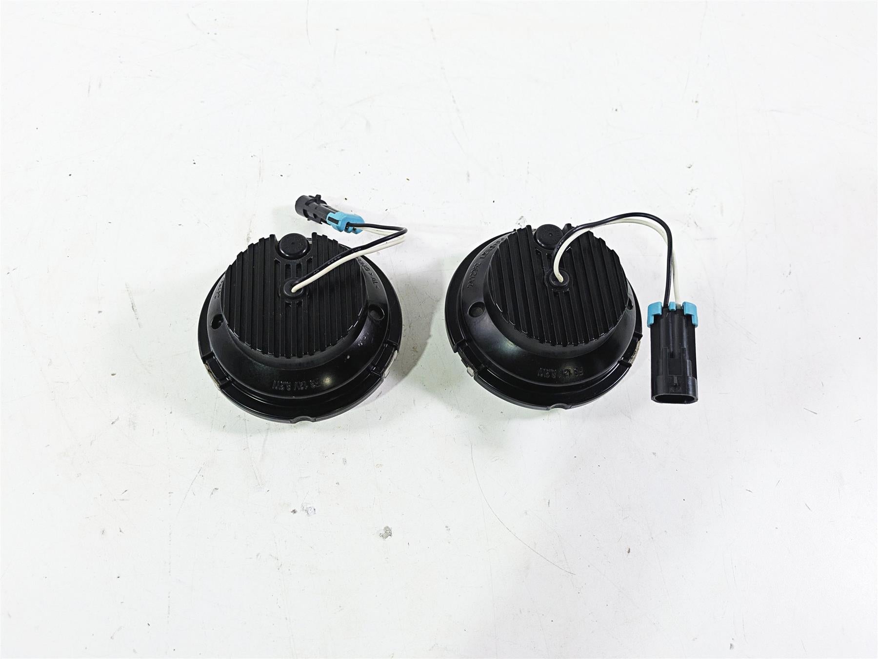 2018 Indian Chieftain Limited Front Fog Spot Light Lamp Lens Set 2412962 {{ shop.shopifyCountryName }} - Mototech271