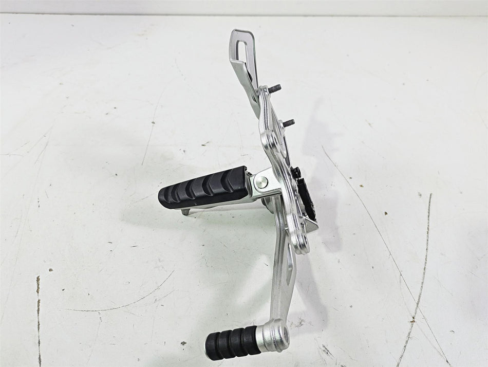 2015 BMW R nineT K21 Right Rider Driver Footpeg & Brake Pedal 46717671078 {{ shop.shopifyCountryName }} - Mototech271