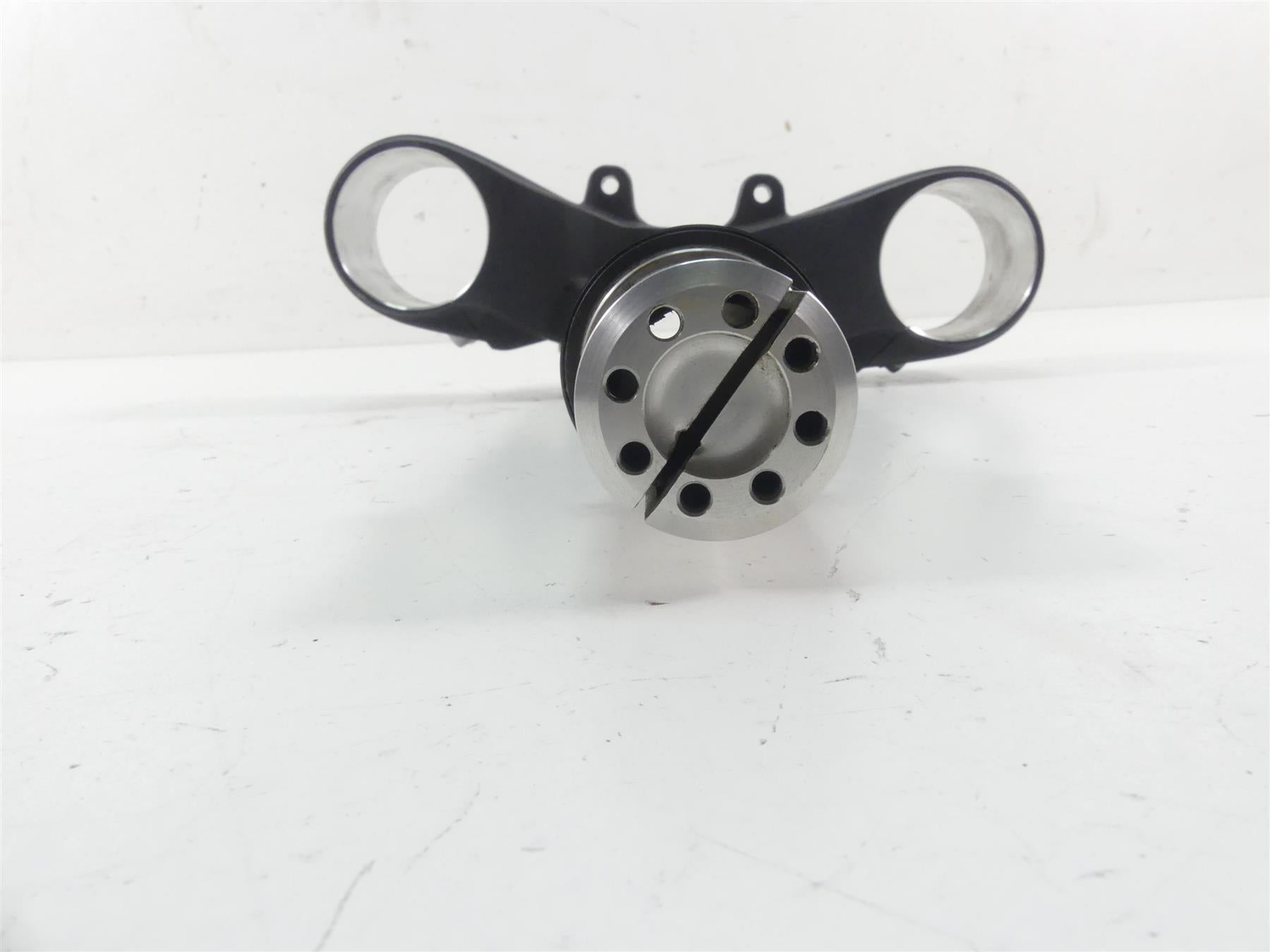 2018 Ducati Hypermotard 939 SP Lower Triple Tree 58mm For Ohlins Fork 34220762AA {{ shop.shopifyCountryName }} - Mototech271