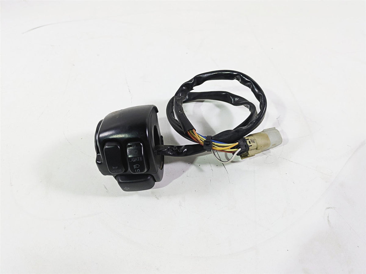 2016 Harley VRSCDX Night Rod Left Hand Control Switch 71682-06A 71685-06A {{ shop.shopifyCountryName }} - Mototech271