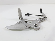 Load image into Gallery viewer, 2025 CFMoto 450 SS Left Footpeg &amp; Shifter Set 6AQV-142600-1001 6AQV-141030-1000
