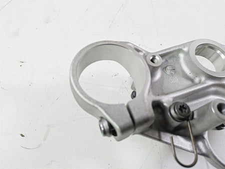 2016 BMW R1200RS K54 Upper Triple Tree Steering Clamp 31428525324 {{ shop.shopifyCountryName }} - Mototech271