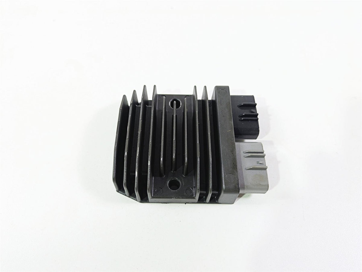 2023 Suzuki GSX1300 RR Hayabusa Rectifier Voltage Regulator FH027BA 32800-26J10 {{ shop.shopifyCountryName }} - Mototech271