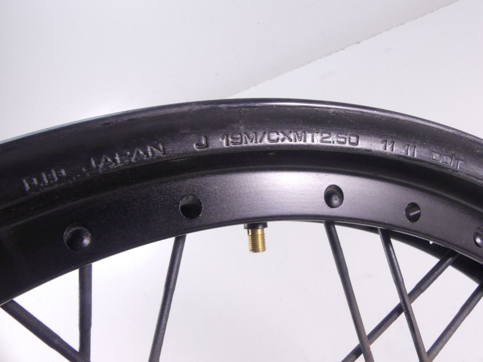 2012 Yamaha XT1200 Super Tenere Front Straight Rim Wheel 19x2.5 94425-19003-00 {{ shop.shopifyCountryName }} - Mototech271