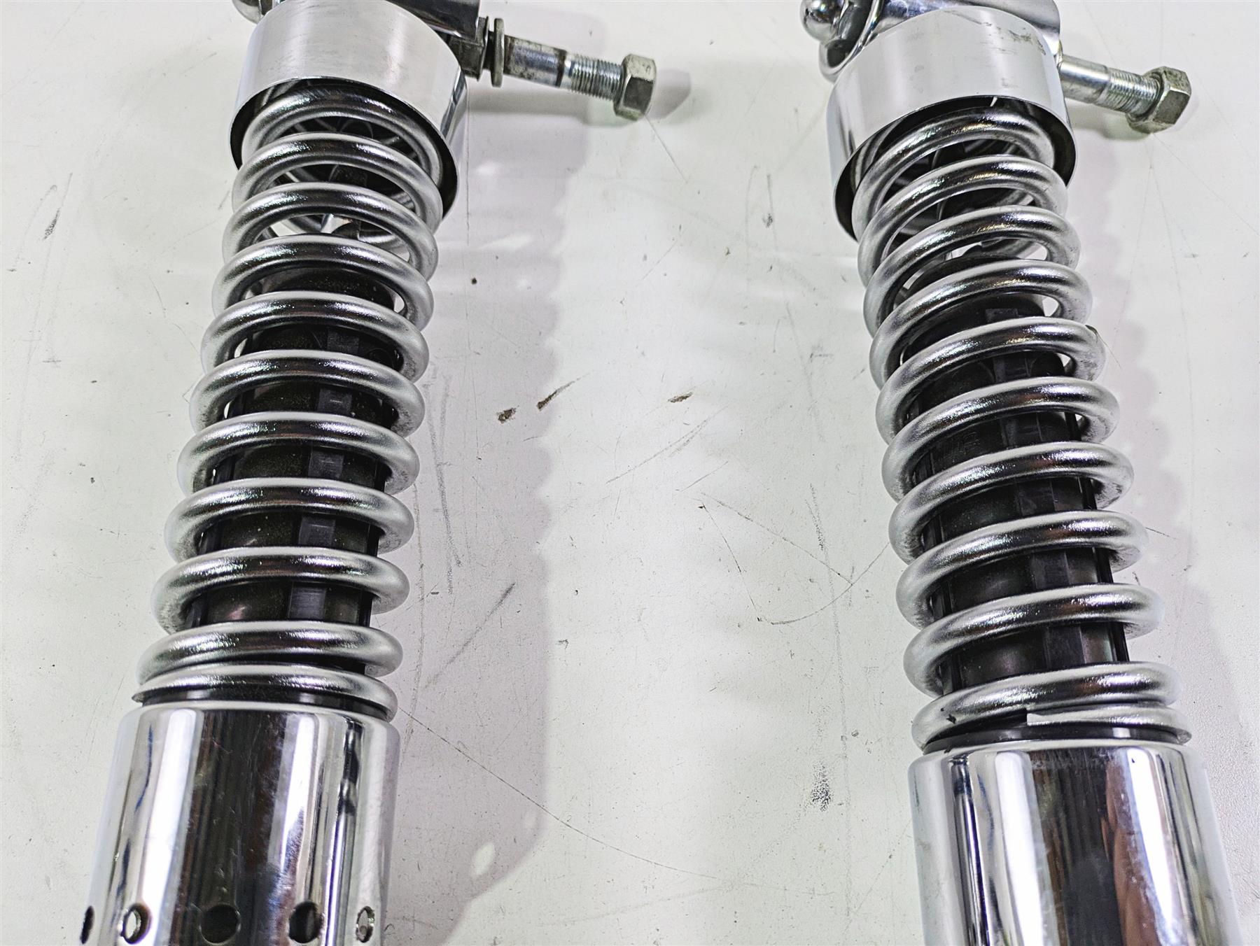 2002 Harley Dyna FXDL Low Rider Rear Damper Shocks Set 12" 54615-01 {{ shop.shopifyCountryName }} - Mototech271