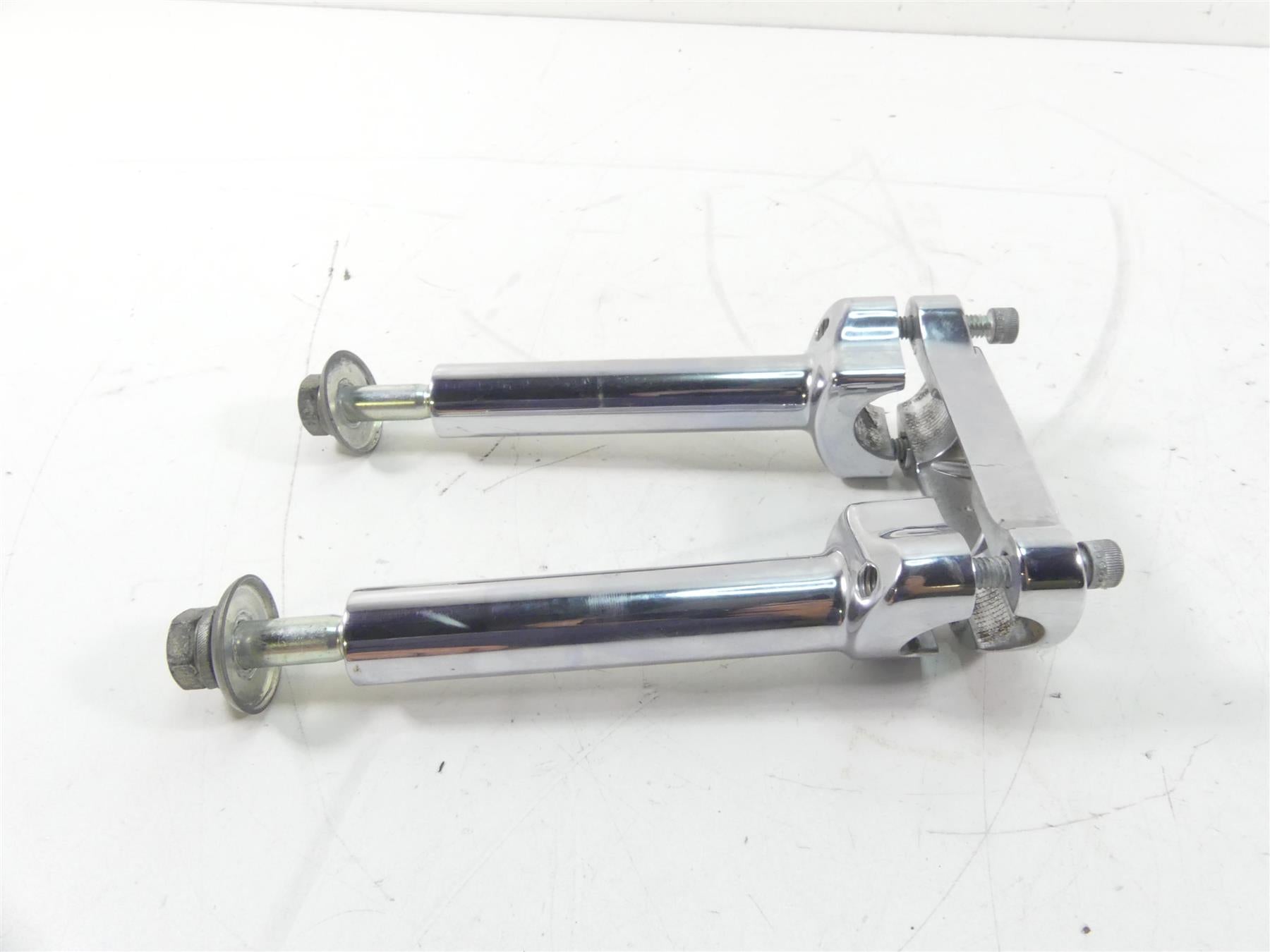 2008 Harley Softail FXSTB Night Train 6" Chrome Handlebar Riser Holder 56567-86B {{ shop.shopifyCountryName }} - Mototech271