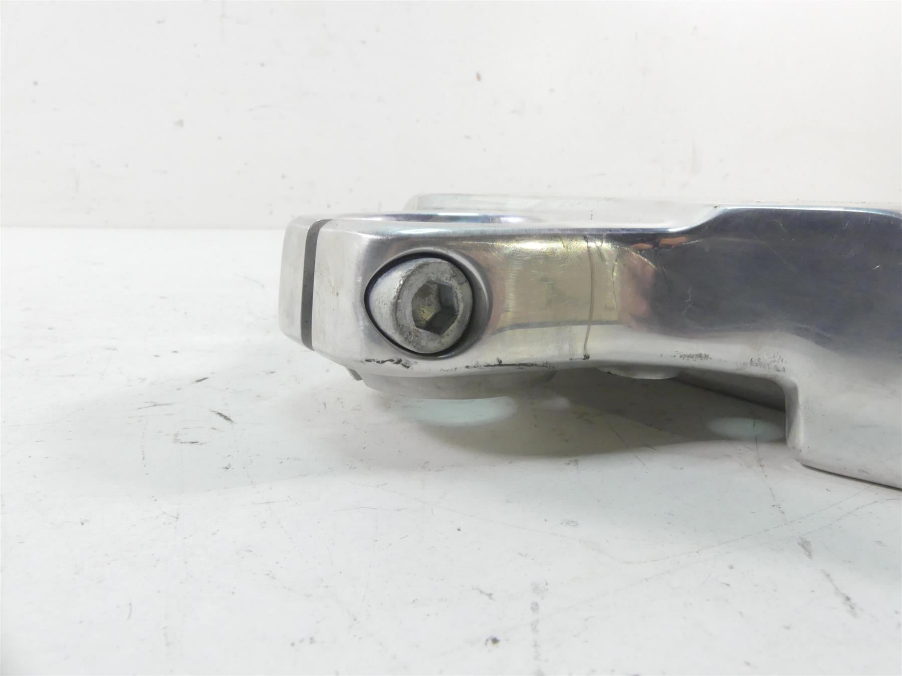 2012 Harley VRSCF Muscle Rod Upper Triple Tree Steering Clamp 46891-09C {{ shop.shopifyCountryName }} - Mototech271