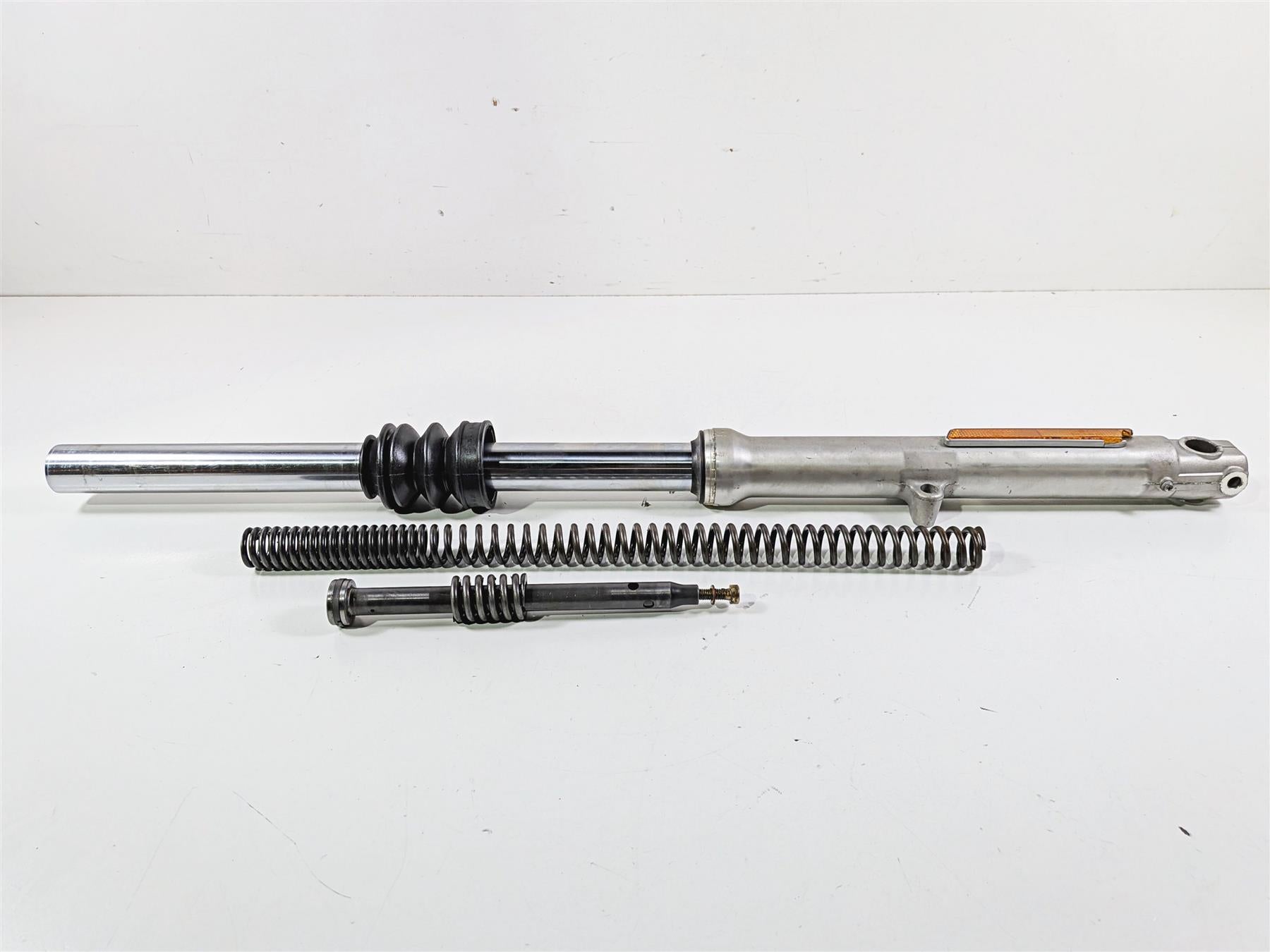 2002 Harley Davidson XLH883 Sportster Right Front Fork - For Parts 45900-00 {{ shop.shopifyCountryName }} - Mototech271