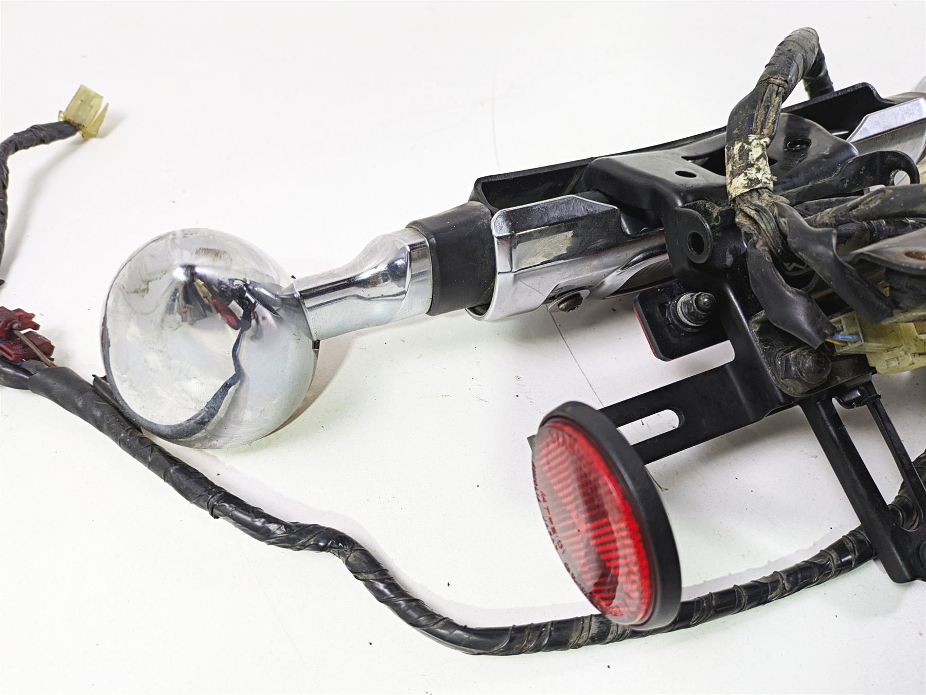 2008 Yamaha XVS1300 V-Star Tourer Rear Blinker Set & Mount -Read 3D8-83340-00-00 {{ shop.shopifyCountryName }} - Mototech271