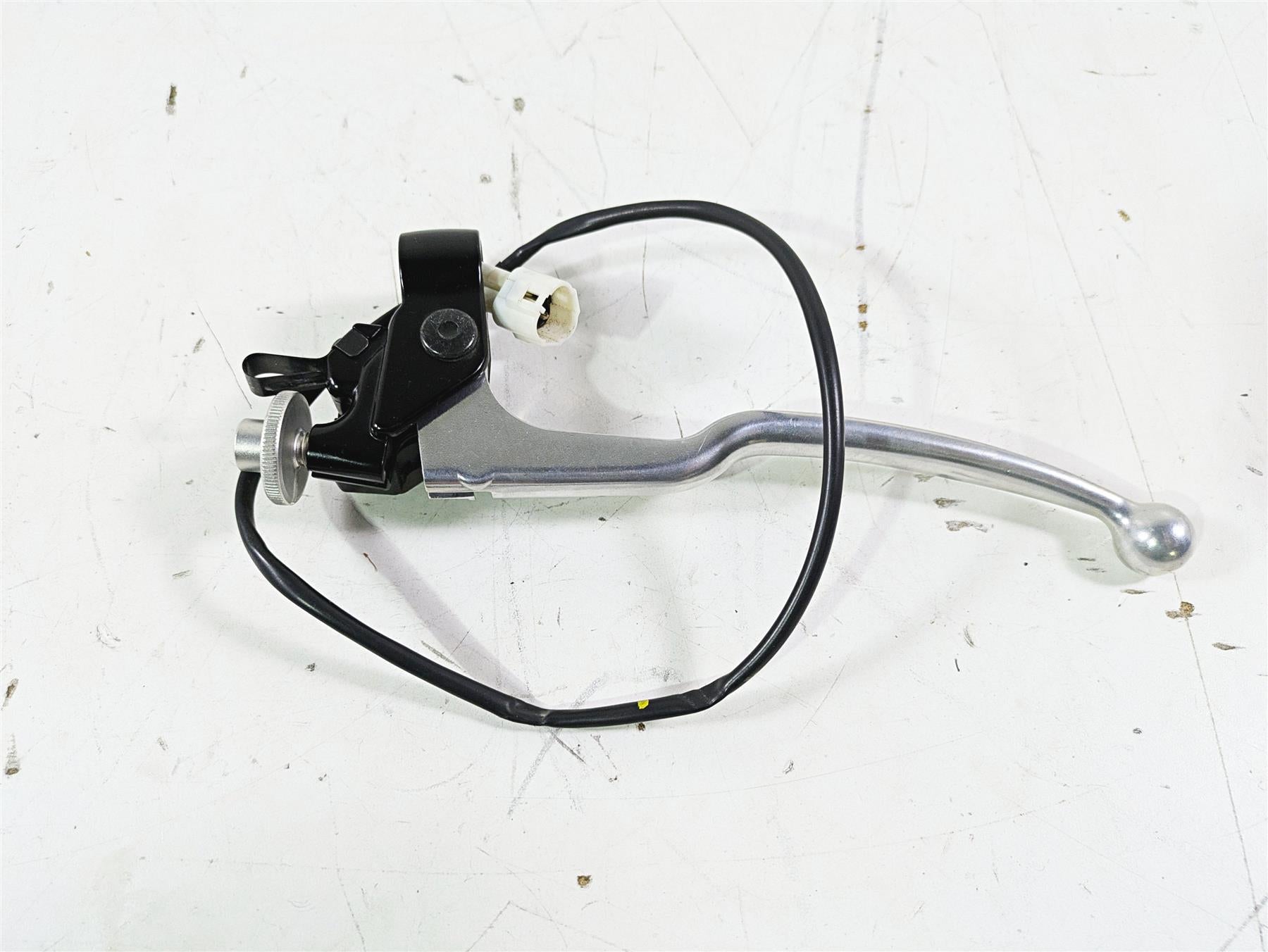 2021 Aprilia RS660 Clutch Perch & Straight Lever & Safety Switch 2B003552 {{ shop.shopifyCountryName }} - Mototech271