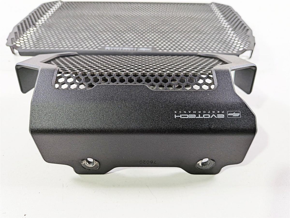 2016 Ducati Hypermotard 939 SP Evotech Radiator Grille Cover PRN010929-Mototech271