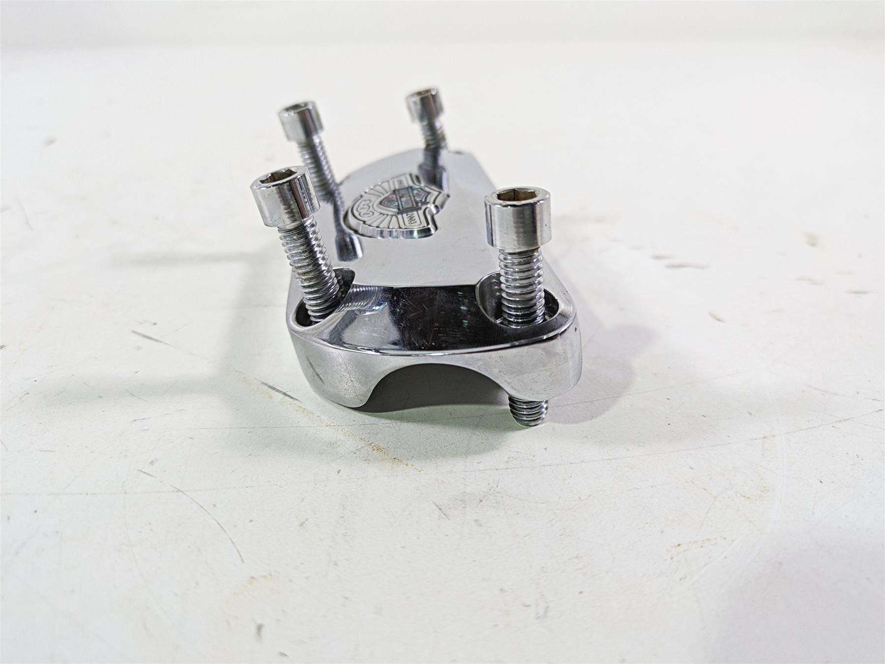 2003 Harley Dyna FXDL Low Rider 100TH Upper Handlebar Riser Clamp 56000-03 {{ shop.shopifyCountryName }} - Mototech271