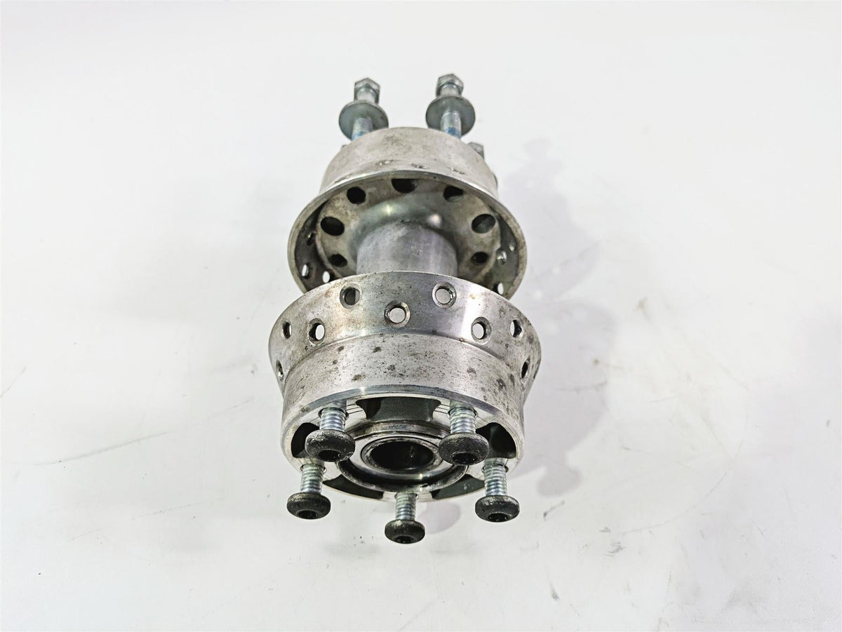 2017 Harley Dyna FXDB Street Bob Rear Spoke Wheel Hub 17in 25mm - Read 41430-09A {{ shop.shopifyCountryName }} - Mototech271
