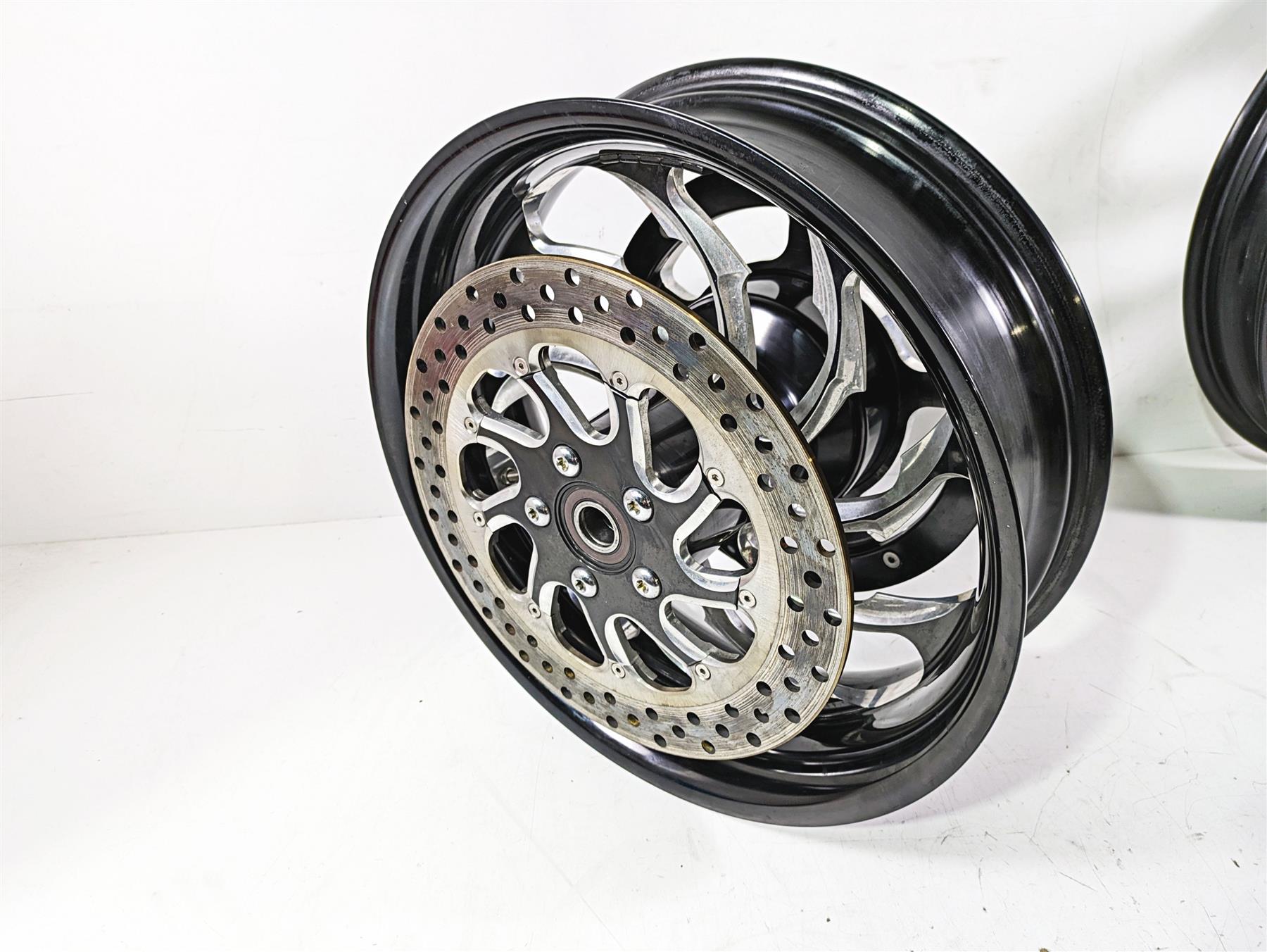 2015 Harley Touring FLHXS Street Glide Performance Machine Contrast Wheel Set {{ shop.shopifyCountryName }} - Mototech271