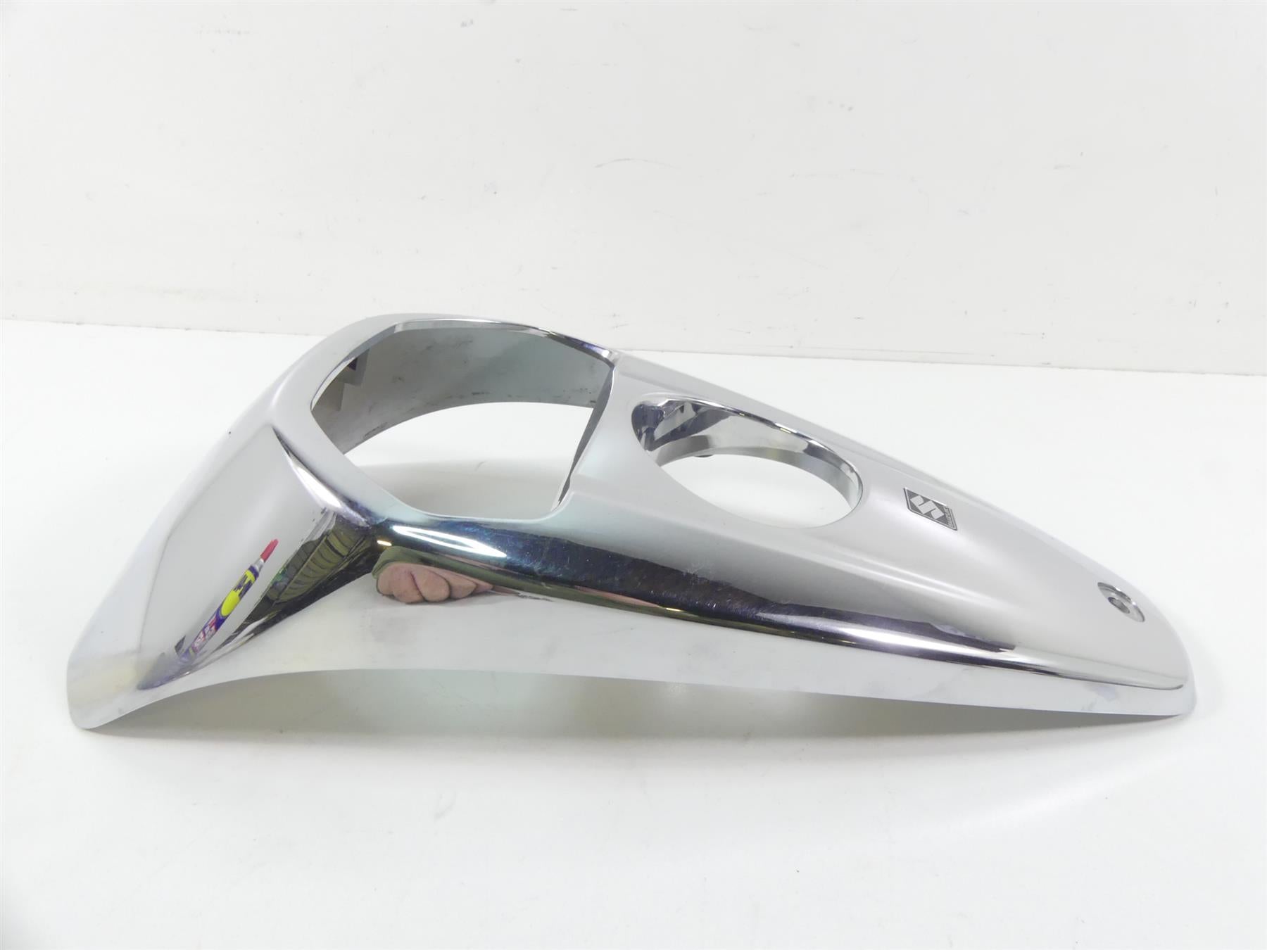 2007 Suzuki M109R VZR1800 Boulevard Fuel Tank Dash Cover Cowl 44290-48G00 {{ shop.shopifyCountryName }} - Mototech271