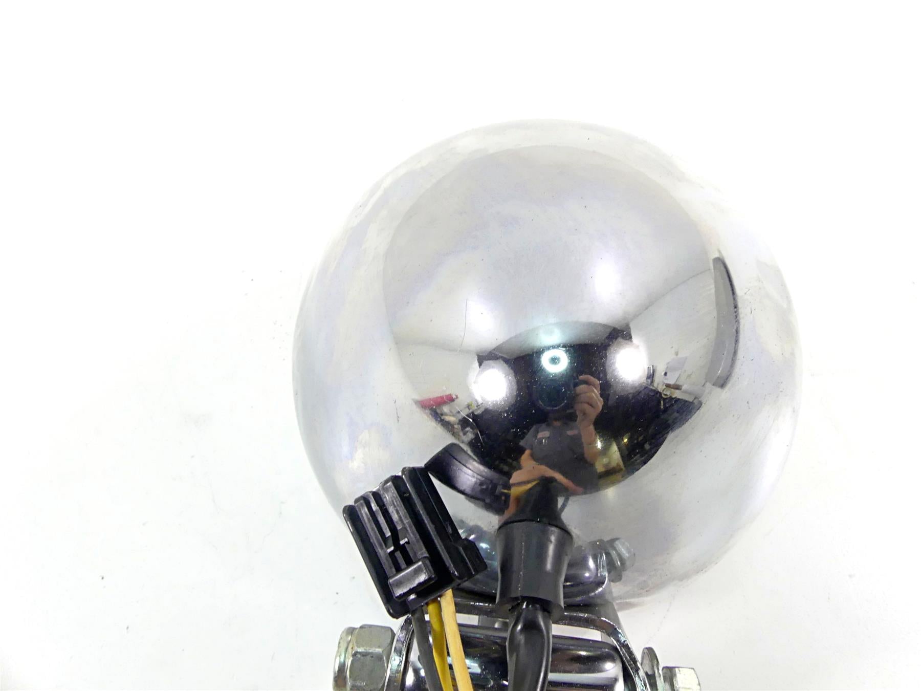 2005 Harley Sportster XL1200 C Headlight Head Light Lamp & Mount 69670-04A {{ shop.shopifyCountryName }} - Mototech271