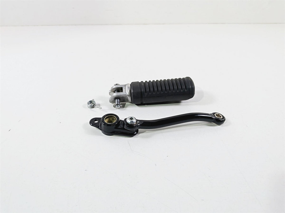 2024 Harley Softail FXLRST Low Rider Right Foot Peg & Brake Linkage 50501106 {{ shop.shopifyCountryName }} - Mototech271