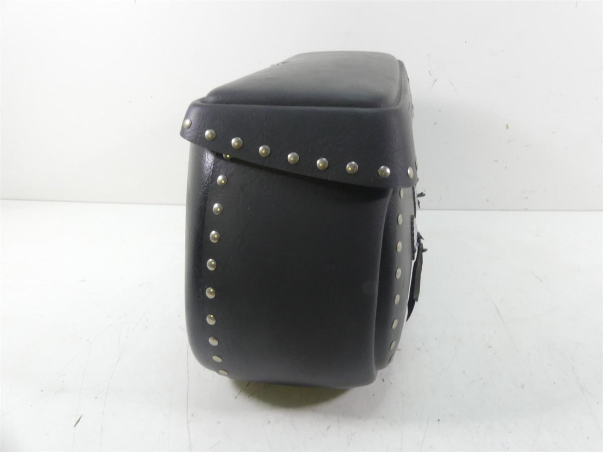 2002 Yamaha XVS1100 V-Star Right Leatherlyke Saddlebag - Read ACC625 {{ shop.shopifyCountryName }} - Mototech271