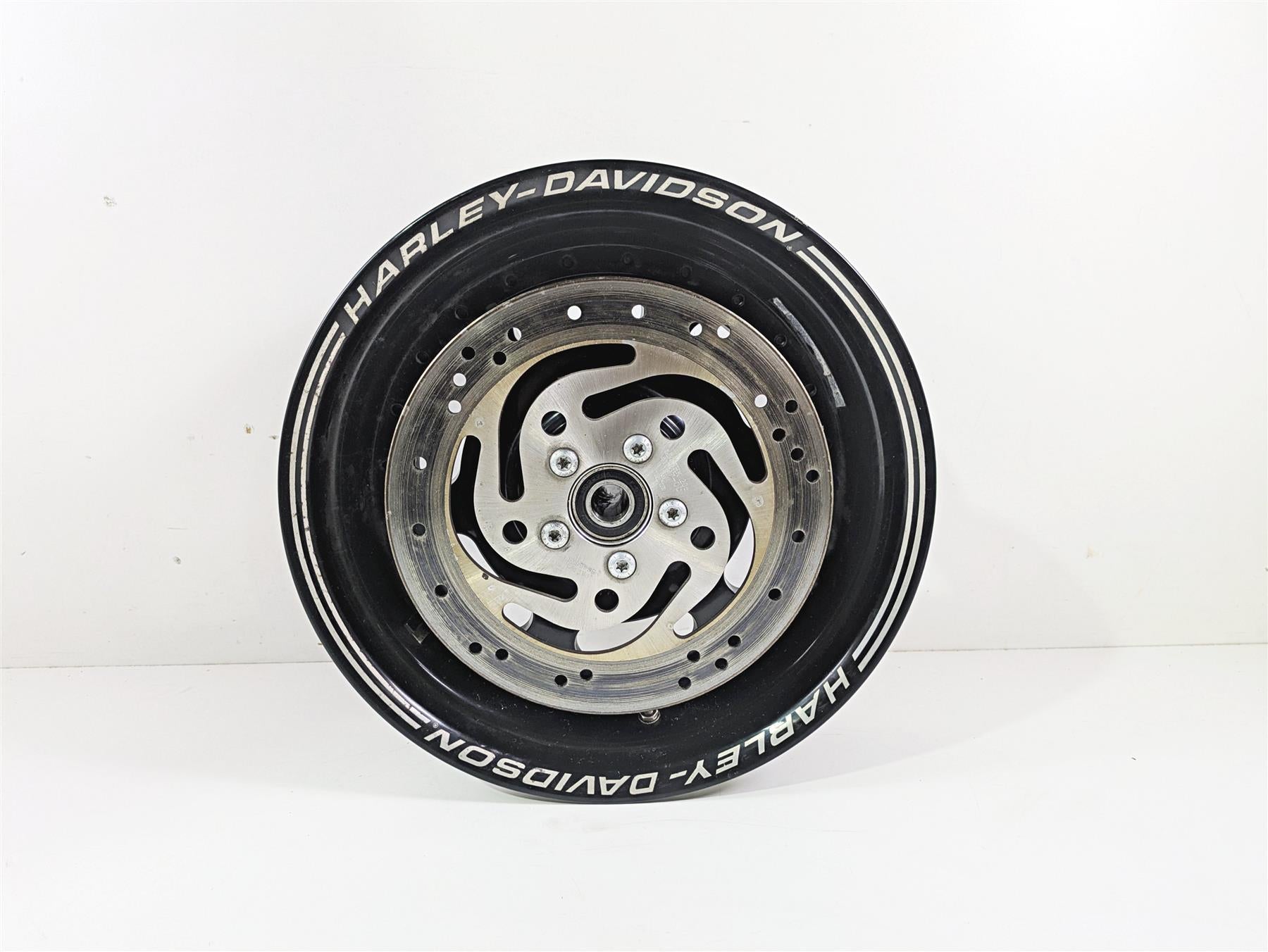 2016 Harley FXDF Dyna Fat Bob Rear Wheel Rim 16x5 Black - Straight 40900261 {{ shop.shopifyCountryName }} - Mototech271