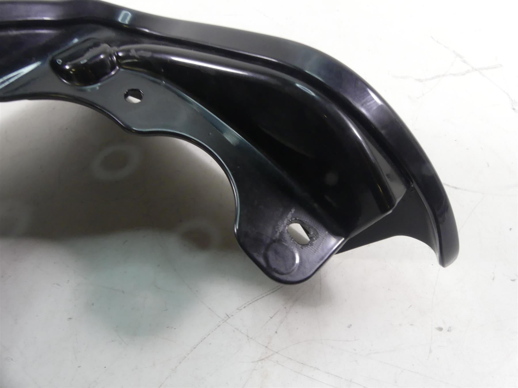 2013 Harley VRSCF Muscle V-Rod Rear Fender Tire Hugger Guard - Read 59260-09DH {{ shop.shopifyCountryName }} - Mototech271