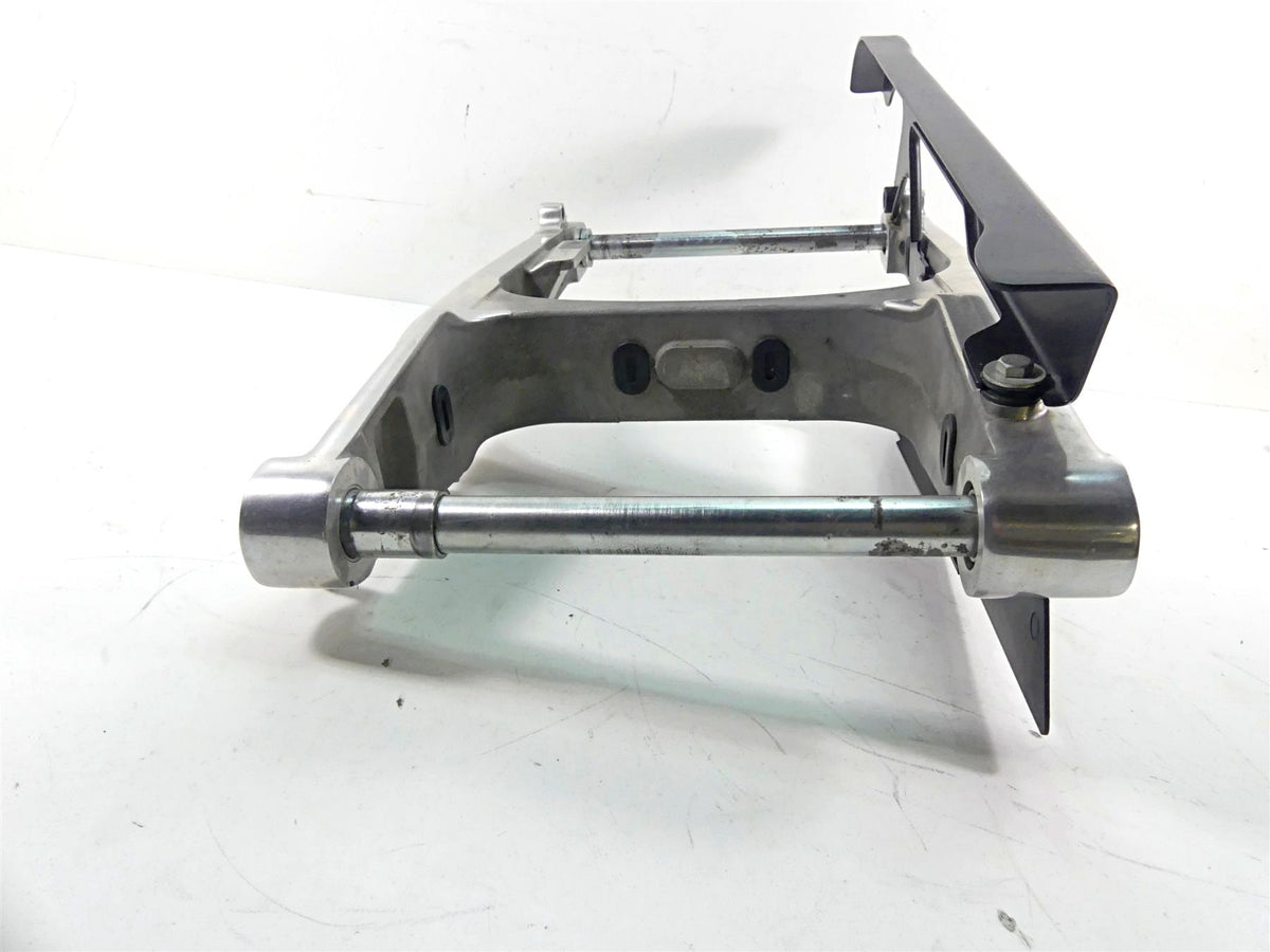 2015 Harley VRSCF Muscle V-Rod Swingarm Swing Arm & Guards 48606-07A 48604-07 {{ shop.shopifyCountryName }} - Mototech271
