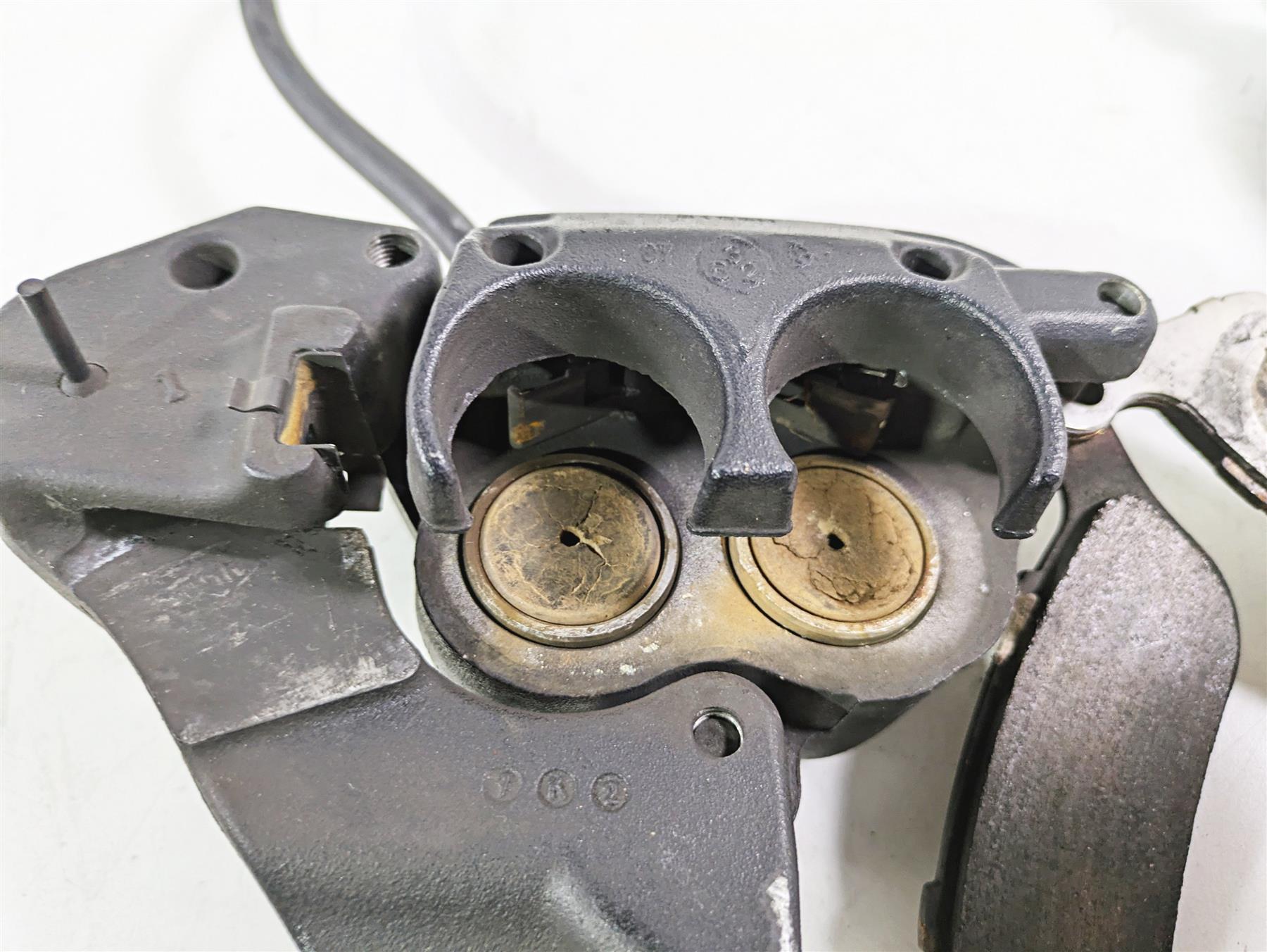 2008 Harley FLSTSB Cross Bones Rear Brake Caliper & Bracket 40908-08 {{ shop.shopifyCountryName }} - Mototech271