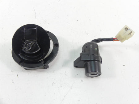 2016 Indian Scout Sixty Ignition Switch Tank Cap Set - NO Key 4014434-266 {{ shop.shopifyCountryName }} - Mototech271
