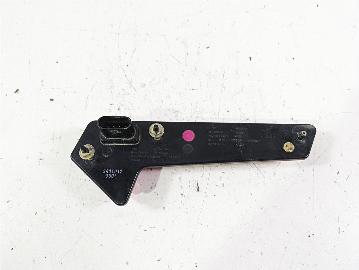 2020 Polaris RZR XP 1000 Turbo Left Hand Taillight Tail Light Lamp -Read 2414012 {{ shop.shopifyCountryName }} - Mototech271