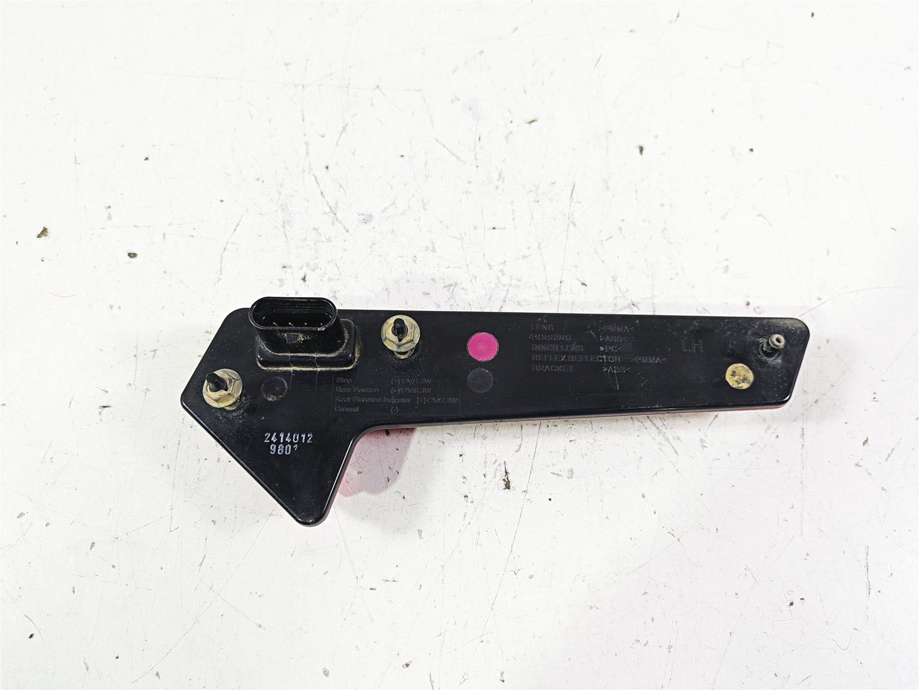 2020 Polaris RZR XP 1000 Turbo Left Hand Taillight Tail Light Lamp -Read 2414012 {{ shop.shopifyCountryName }} - Mototech271