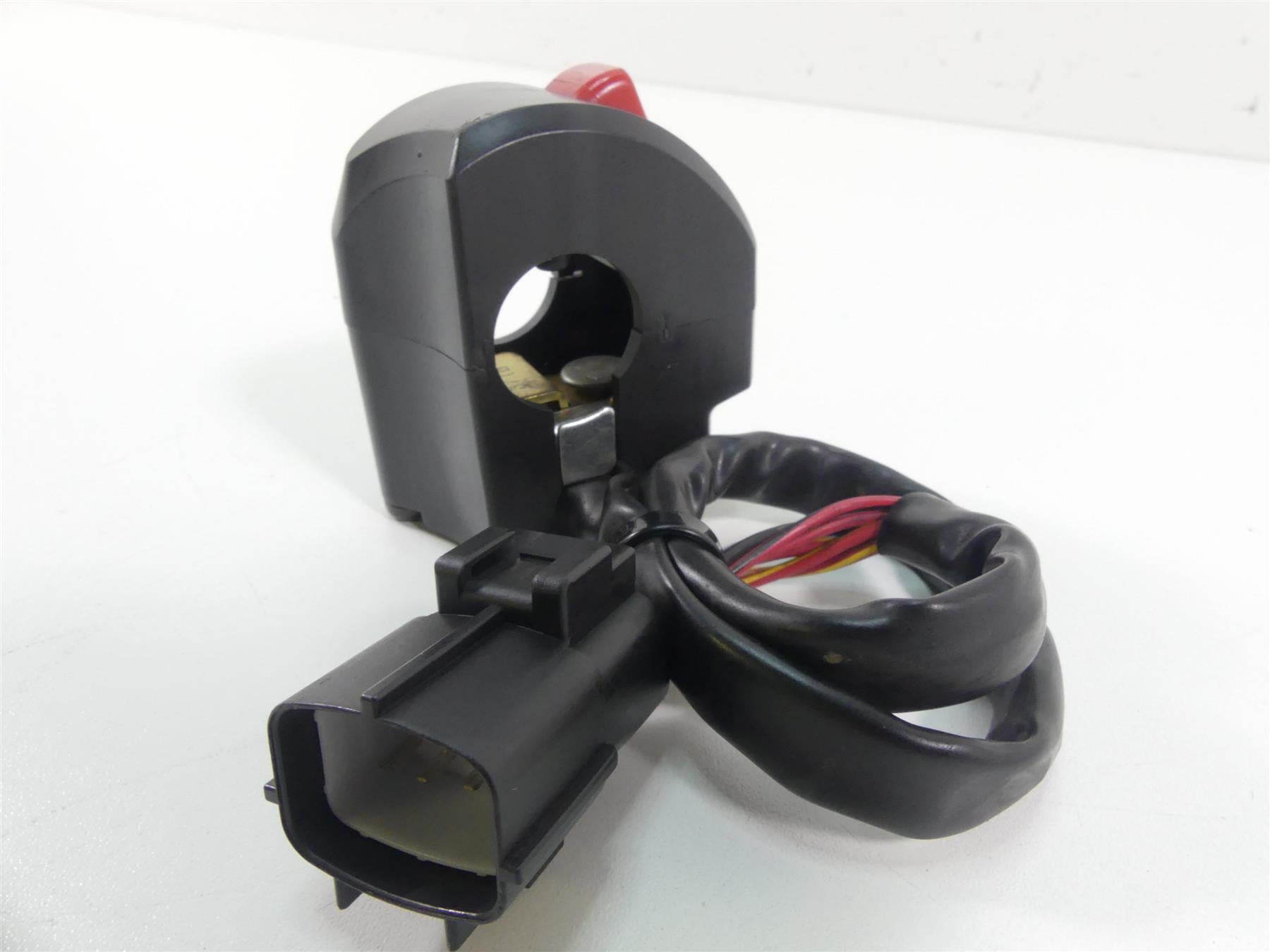 2004 Ducati 999 SBK Right Hand Start Stop Kill Control Switch 65040081B {{ shop.shopifyCountryName }} - Mototech271