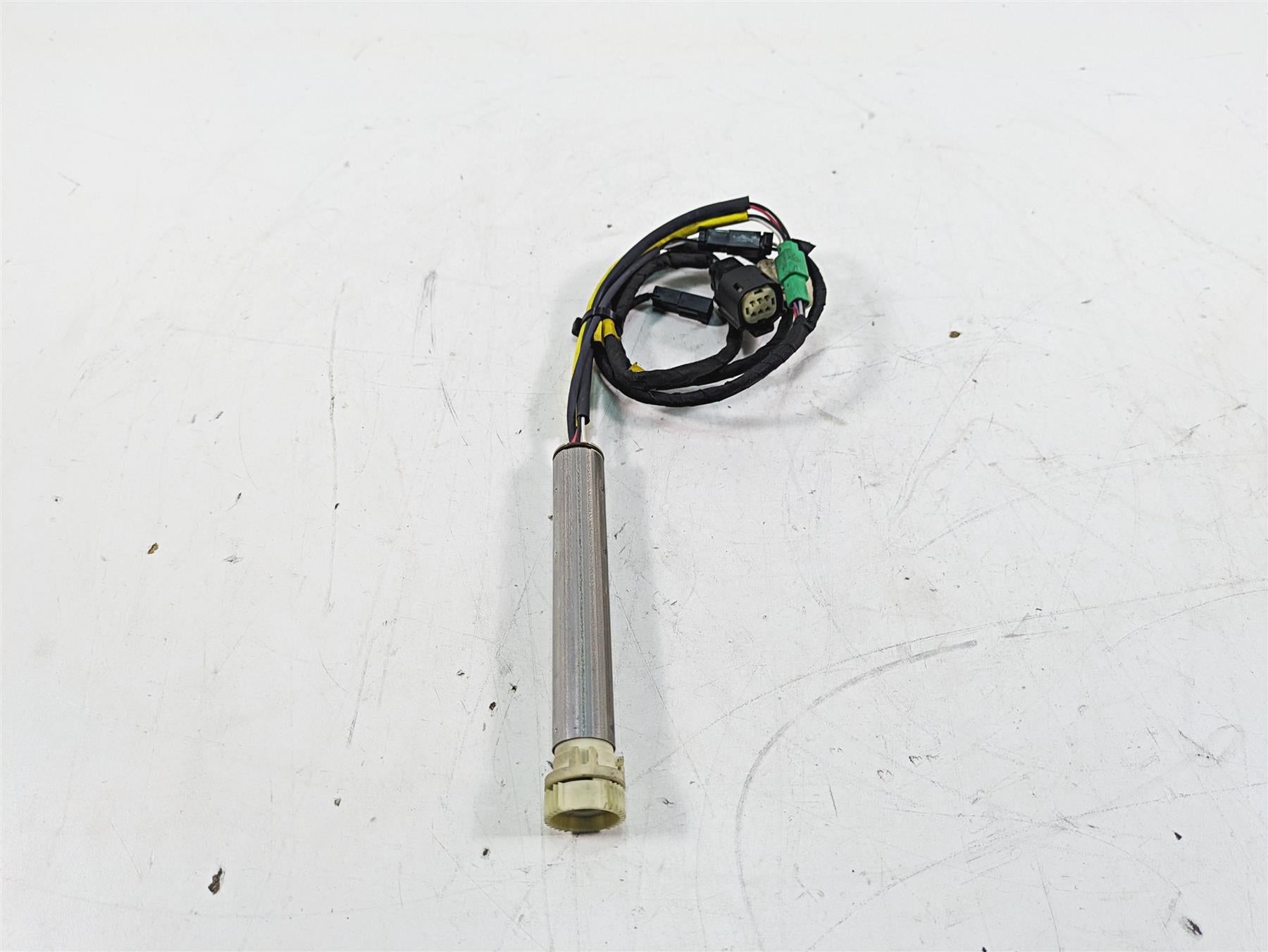2014 Harley Touring FLHTK Electra Glide Ride By Wire Throttle Sensor 32305-08B {{ shop.shopifyCountryName }} - Mototech271