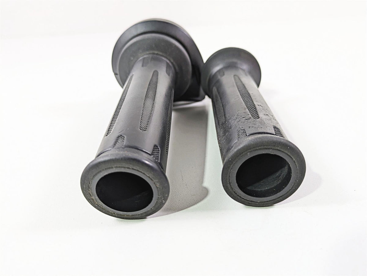 2019 BMW R1250RT K52 Left Right Heated Cruise Hand Grip Set 61318552124 {{ shop.shopifyCountryName }} - Mototech271