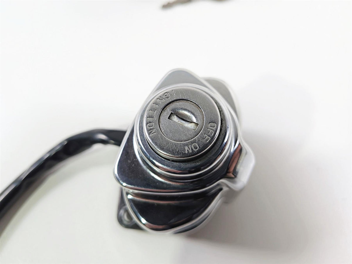 2003 Honda V-Twin VTX1800 C Ignition Switch Key Lock Tank Cap Set 35010-MCH-010 {{ shop.shopifyCountryName }} - Mototech271