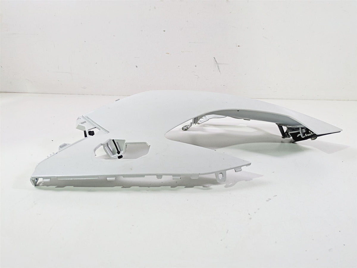 2014 BMW K1600 GTL K48 Left Headlight Cover Fairing Cowl -Read 46638544353 {{ shop.shopifyCountryName }} - Mototech271