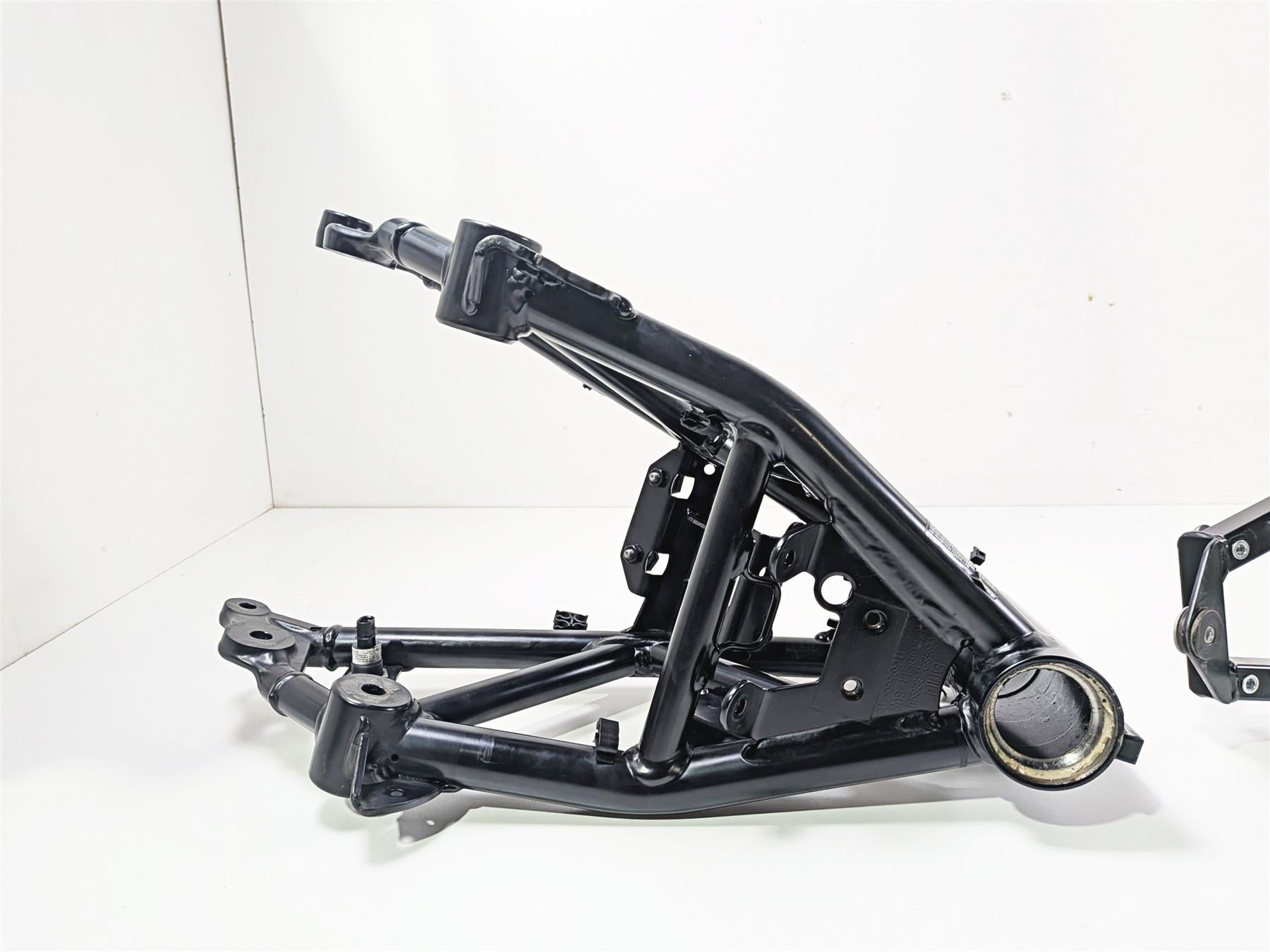 2023 BMW R nineT Scrambler K23 Straight Front & Rear Frame Set With Clean California Title 46511539555 {{ shop.shopifyCountryName }} - Mototech271