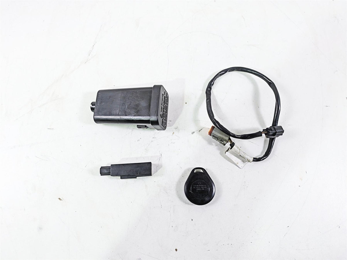 2011 Harley Touring FLHTCUSE CVO E-Glide Tssm Module Fob & Antenna 68924-07 {{ shop.shopifyCountryName }} - Mototech271