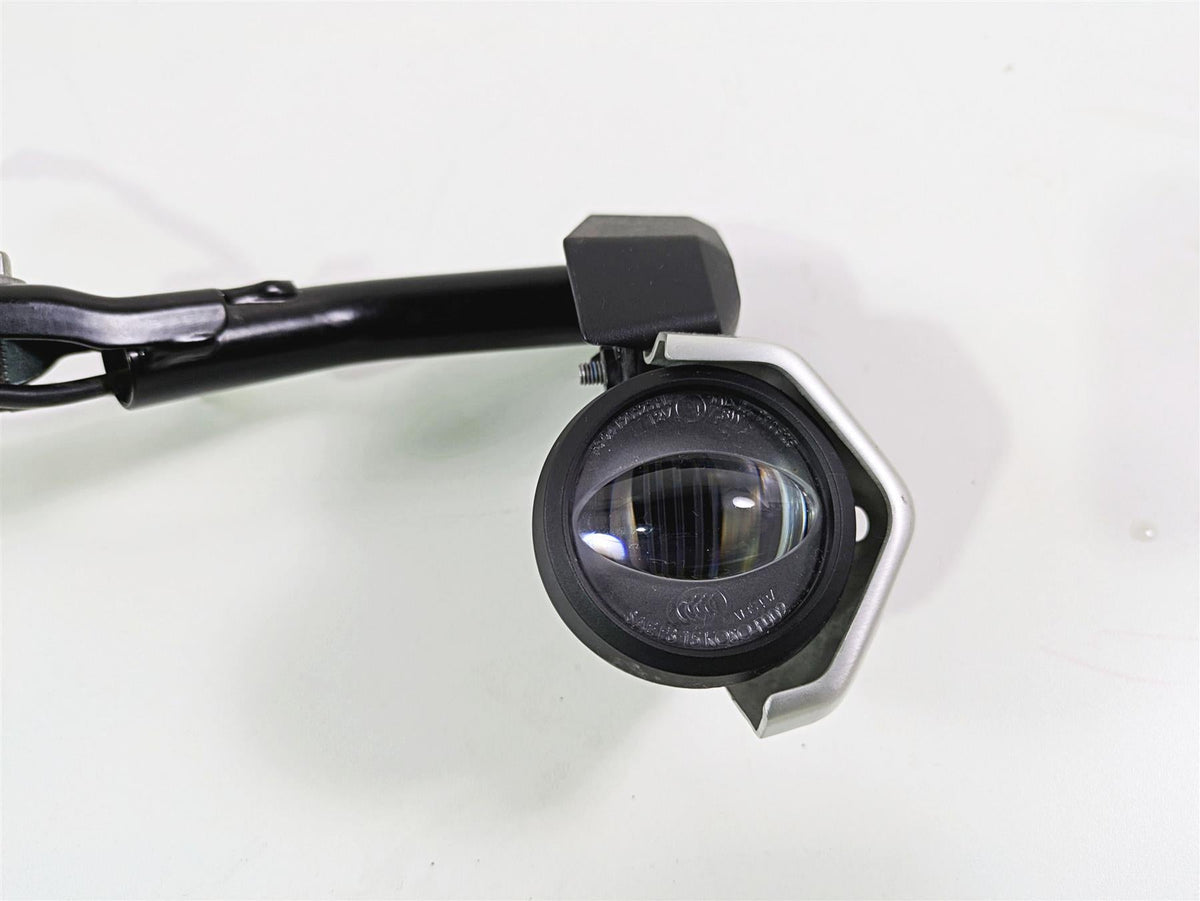2024 Triumph Tiger 900 GT Fog Lights & Mounting Rail Set T2708708 T2708722 {{ shop.shopifyCountryName }} - Mototech271
