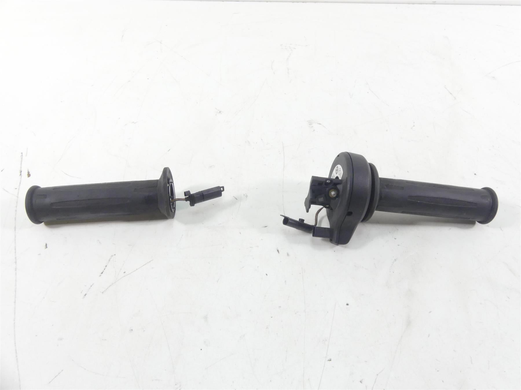 2017 BMW R1200GS GSW K50 Heated Hand Grip Set Cruise 61318552120