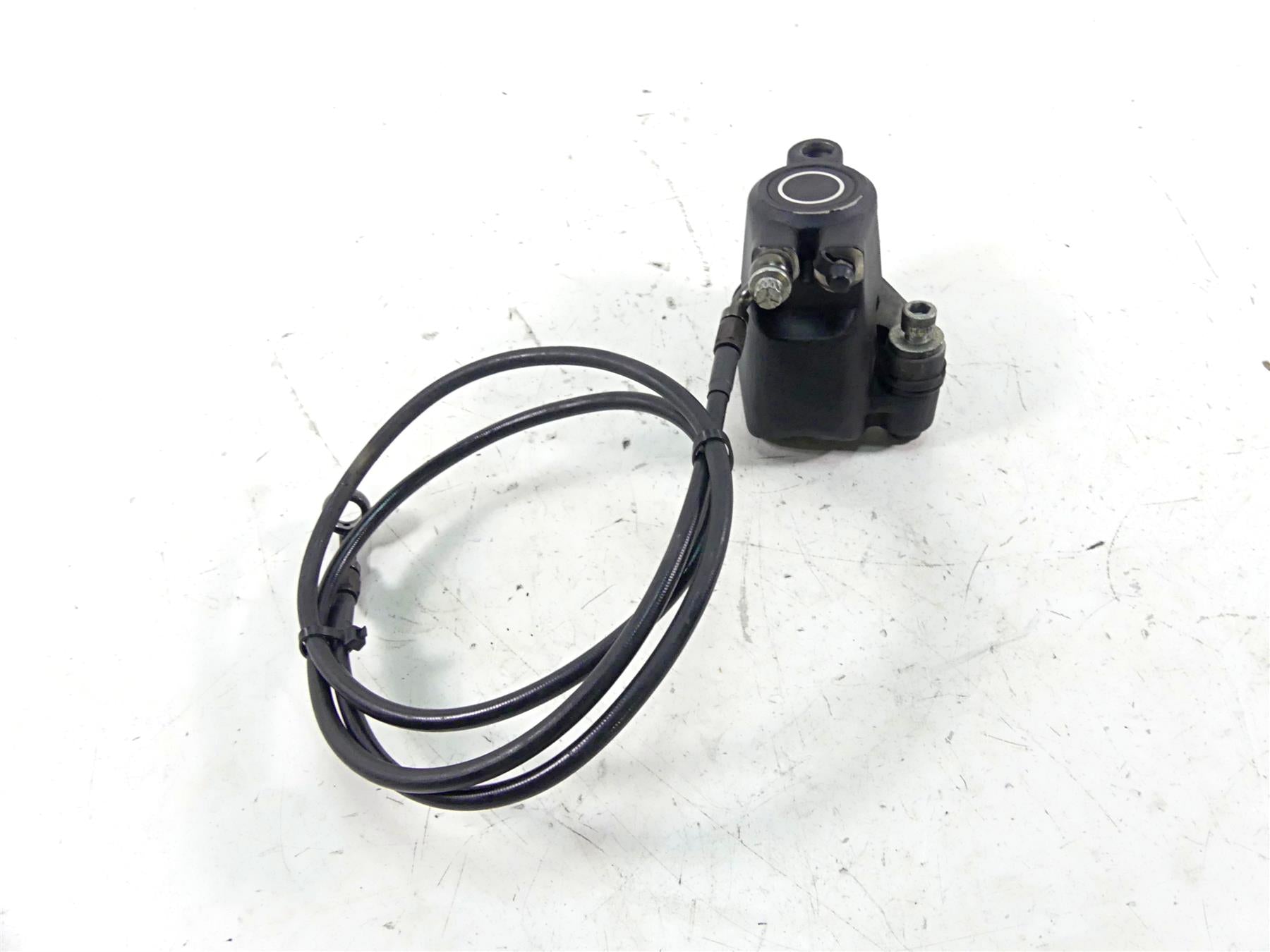 1997 Harley Sportster XL1200 C Front Brake Caliper + Line 44046-84C {{ shop.shopifyCountryName }} - Mototech271