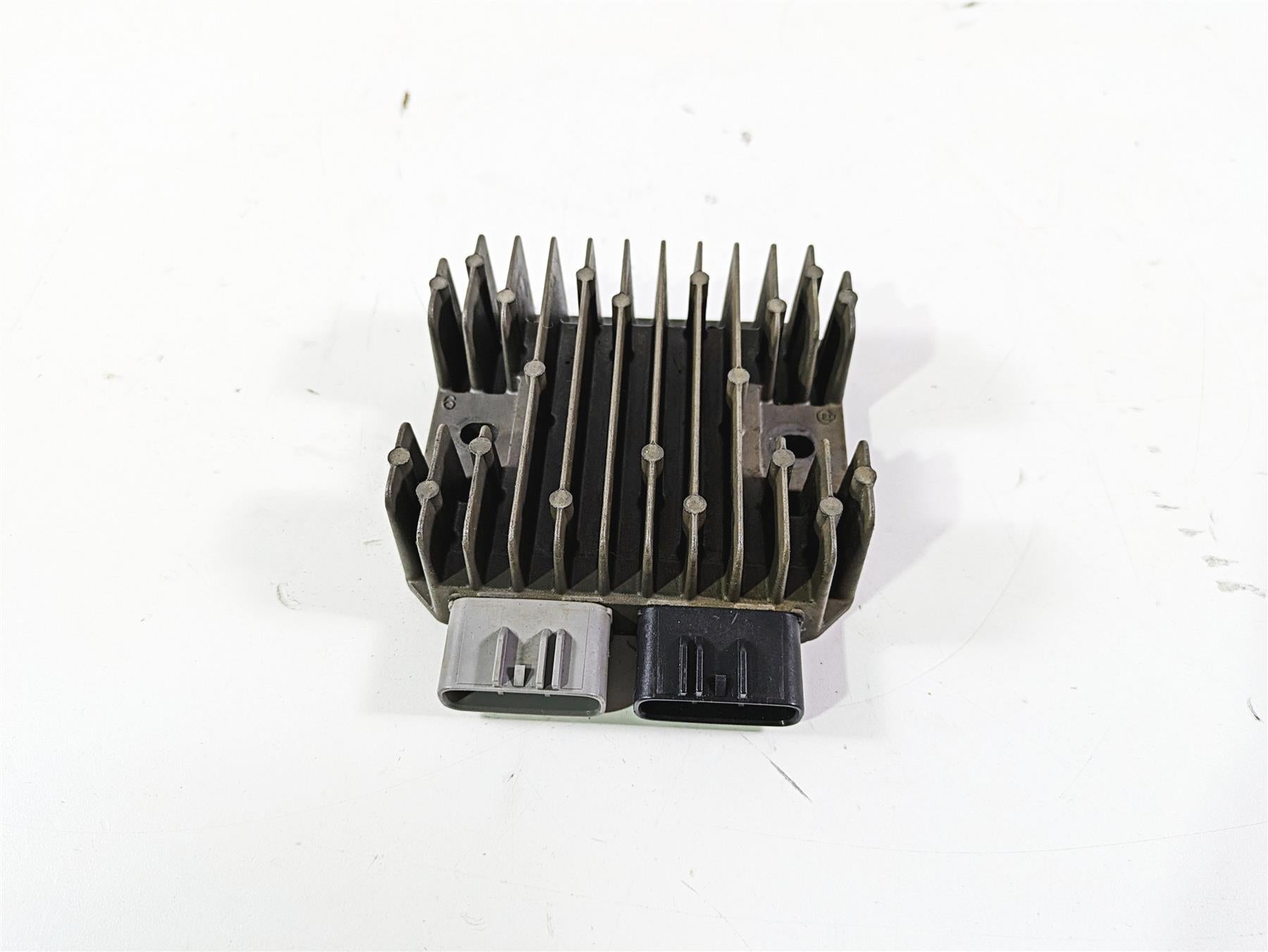 2020 Polaris RZR XP 1000 EPS Rectifier Voltage Regulator 4016868 {{ shop.shopifyCountryName }} - Mototech271