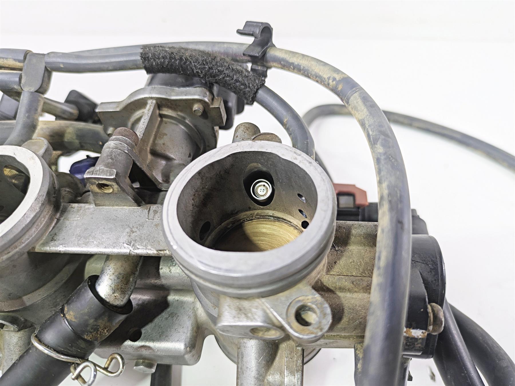 2020 Yamaha YXZ1000 R SS XTR Throttle Body Bodies B5H-13750-00-00 {{ shop.shopifyCountryName }} - Mototech271