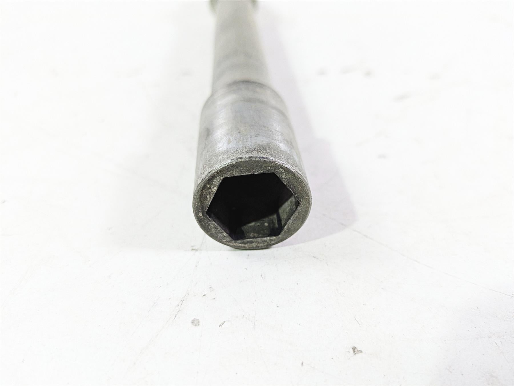 2012 Yamaha XT1200 Super Tenere Front Axle Wheel Spindle 4XV-25181-10-00 {{ shop.shopifyCountryName }} - Mototech271