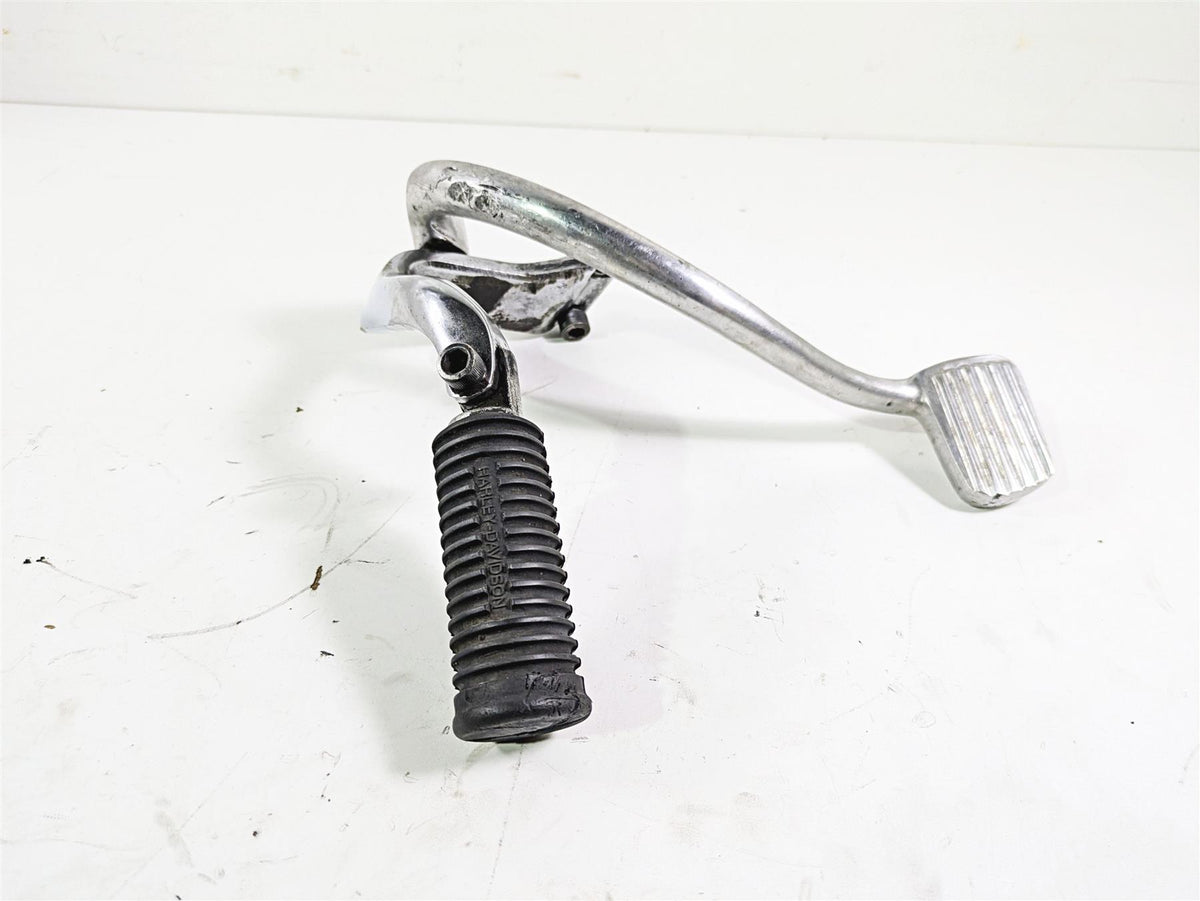 2016 Harley FXDL Dyna Low Rider Right Rider Footpeg & Brake Pedal 50666-07 {{ shop.shopifyCountryName }} - Mototech271