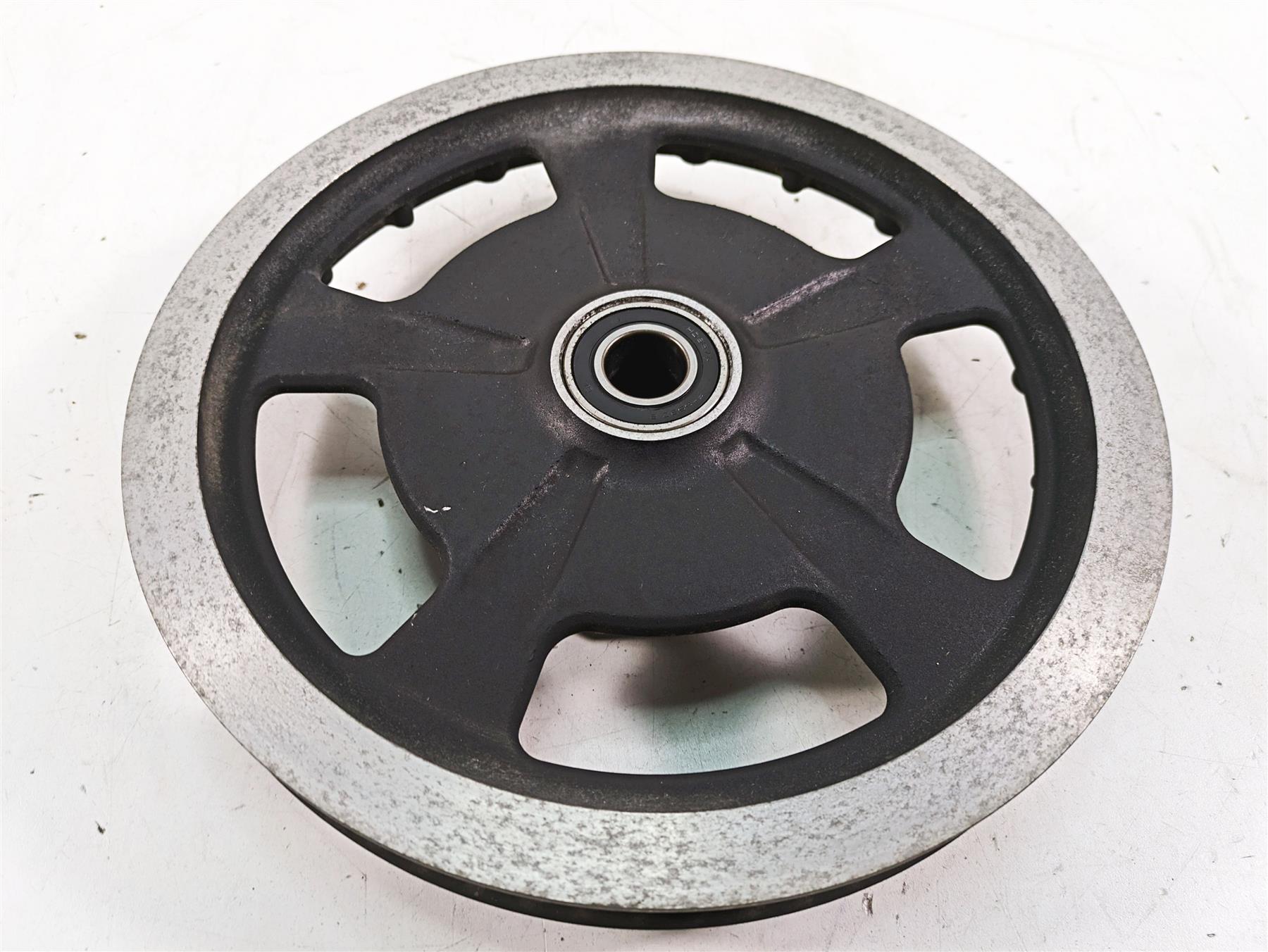 2009 Harley Touring FLHTCU Electra Glide Rear Belt Pulley 68T 1" 37781-09 {{ shop.shopifyCountryName }} - Mototech271