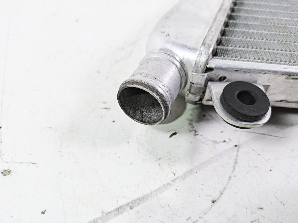 2015 Ducati Panigale 1299 S Lower Water Coolant Radiator 54841211A {{ shop.shopifyCountryName }} - Mototech271