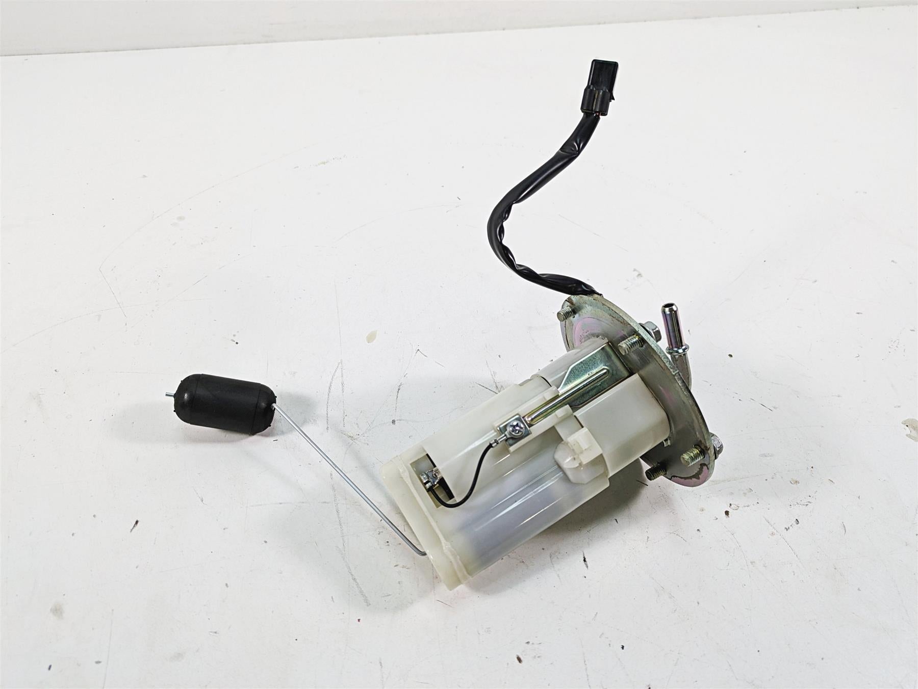 2016 Kawasaki Ninja EX300 Fuel Gas Petrol Pump & Sender -Tested